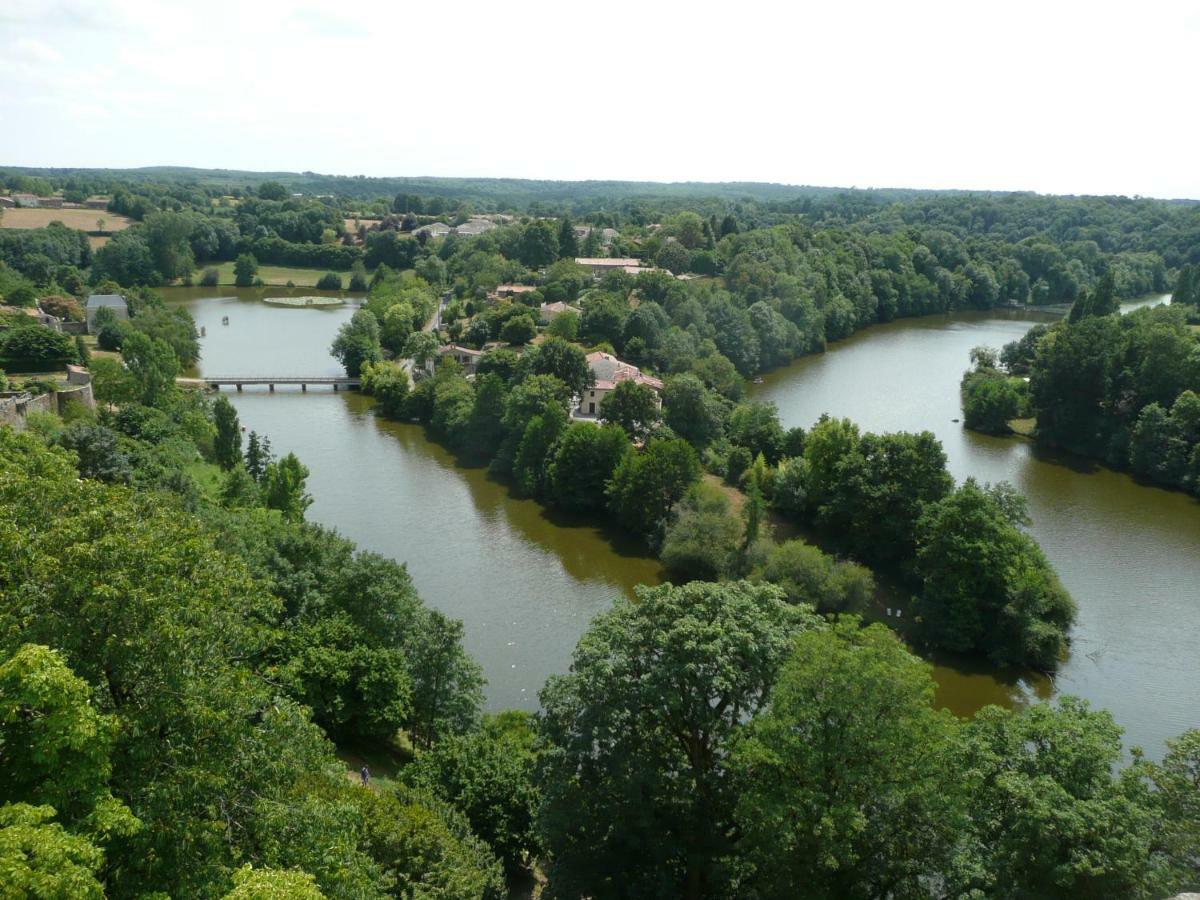 Bed and Breakfast Alba Melusine Vouvant Esterno foto